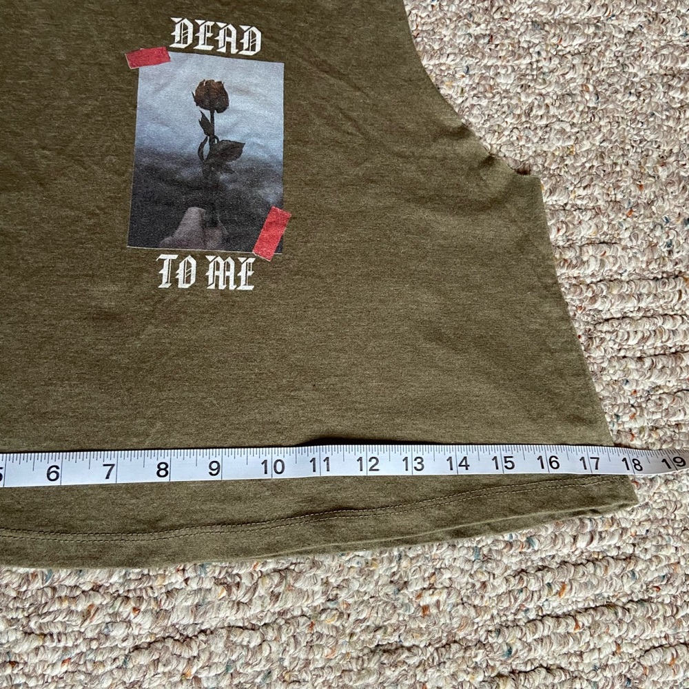 Dead To Me Tank - Picture 4 of 6